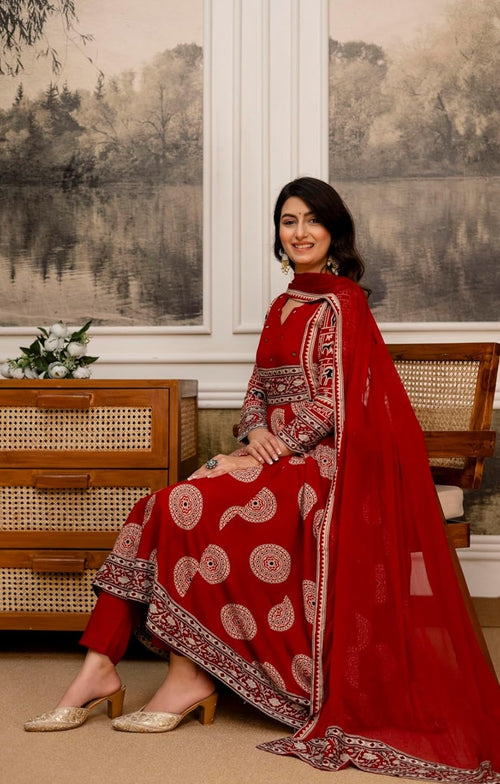 Elegant Red Printed Viscose Rayon Anarkali Kurta Set with Dupatta
